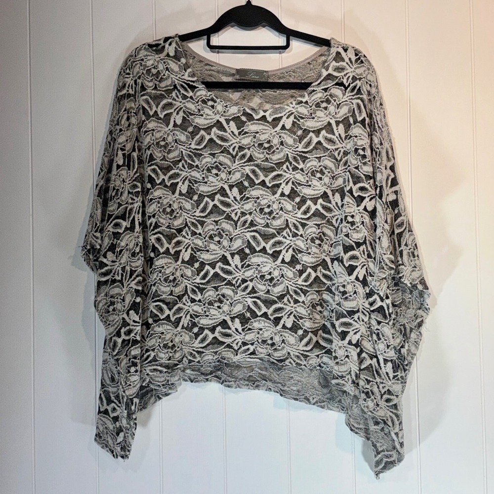 Lara Women Grey White Floral Lace Poncho Top Oversized Sheer Knit Blouse Large
